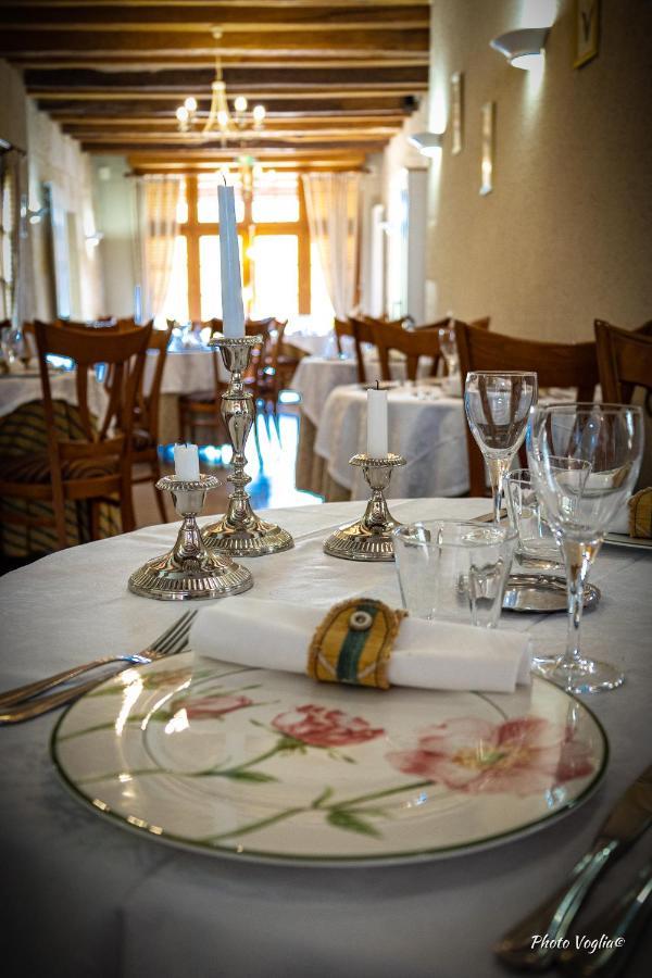 וילנדרי Logis Auberge Le Colombien - Hotel Et Restaurant מראה חיצוני תמונה