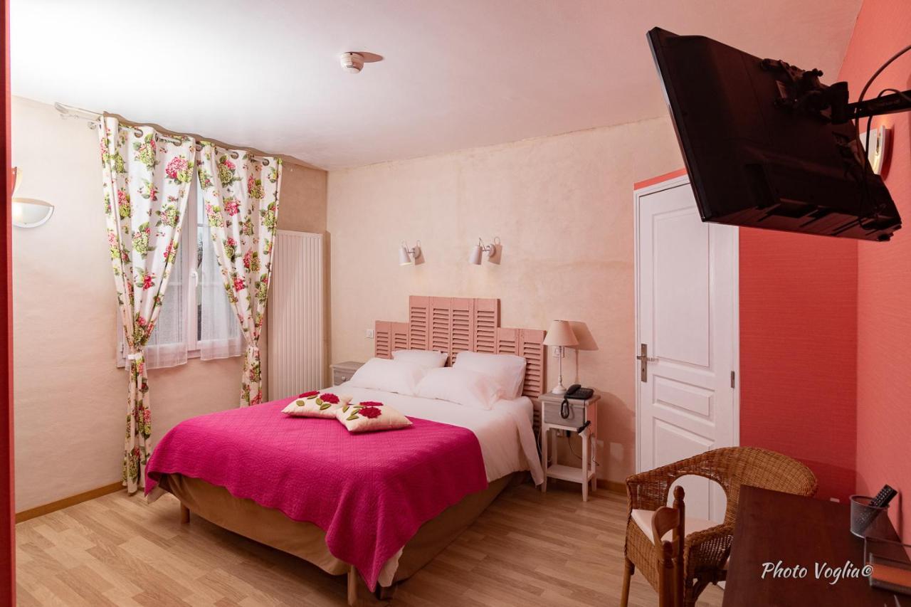 וילנדרי Logis Auberge Le Colombien - Hotel Et Restaurant מראה חיצוני תמונה