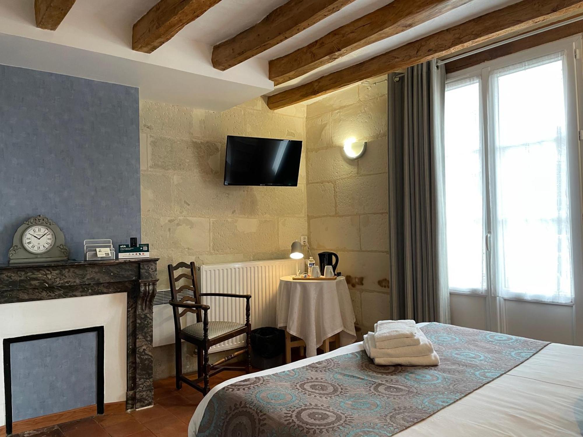וילנדרי Logis Auberge Le Colombien - Hotel Et Restaurant מראה חיצוני תמונה
