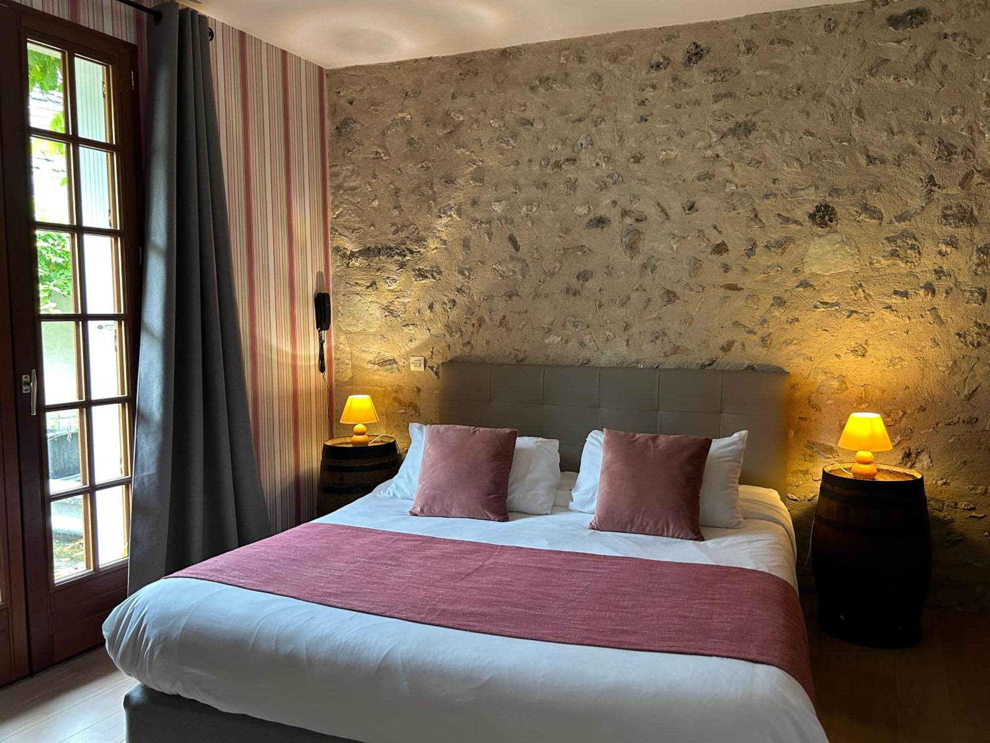 וילנדרי Logis Auberge Le Colombien - Hotel Et Restaurant מראה חיצוני תמונה