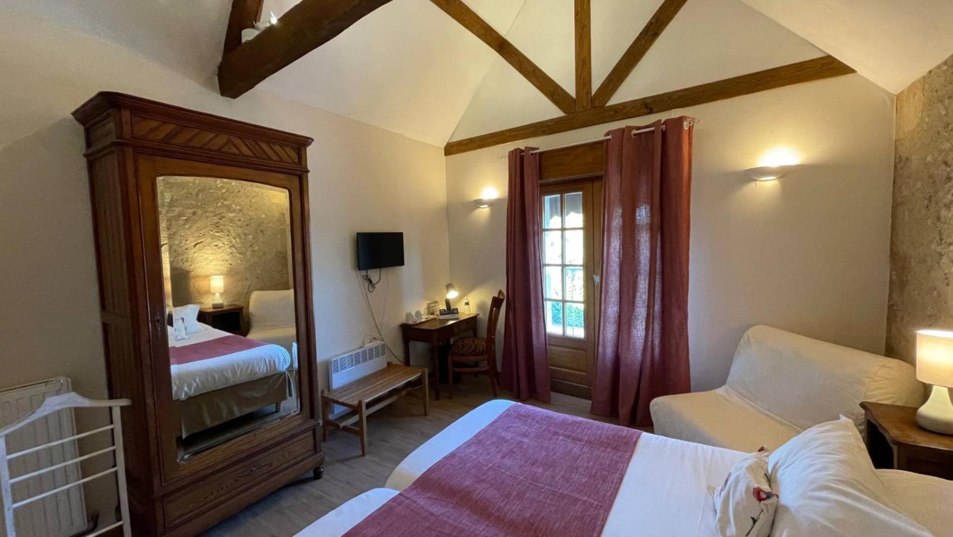 וילנדרי Logis Auberge Le Colombien - Hotel Et Restaurant מראה חיצוני תמונה