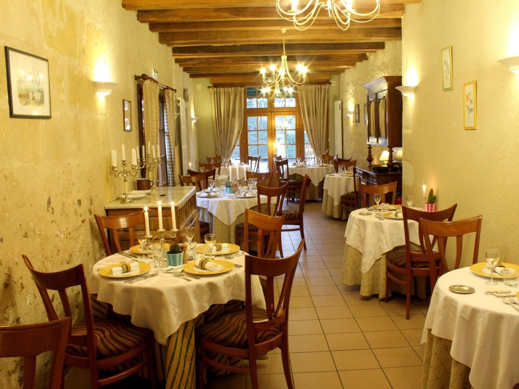 וילנדרי Logis Auberge Le Colombien - Hotel Et Restaurant מראה חיצוני תמונה