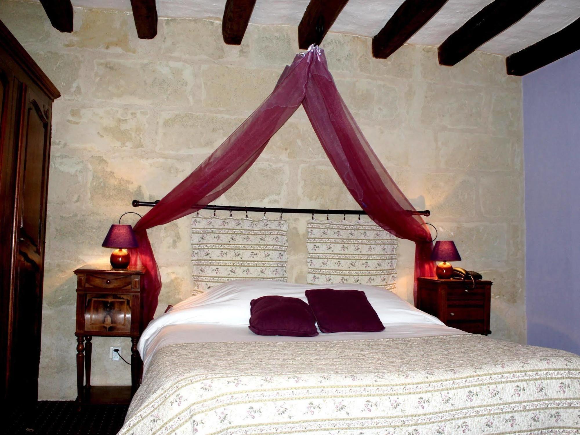 וילנדרי Logis Auberge Le Colombien - Hotel Et Restaurant מראה חיצוני תמונה